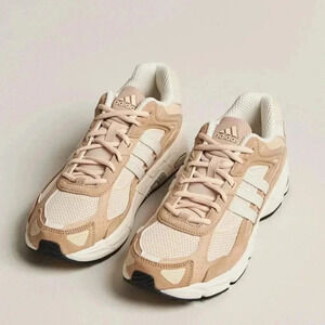 NEW Adidas Response CL Sneaker Sand/White Size Men's 7.5 Women's 9.5